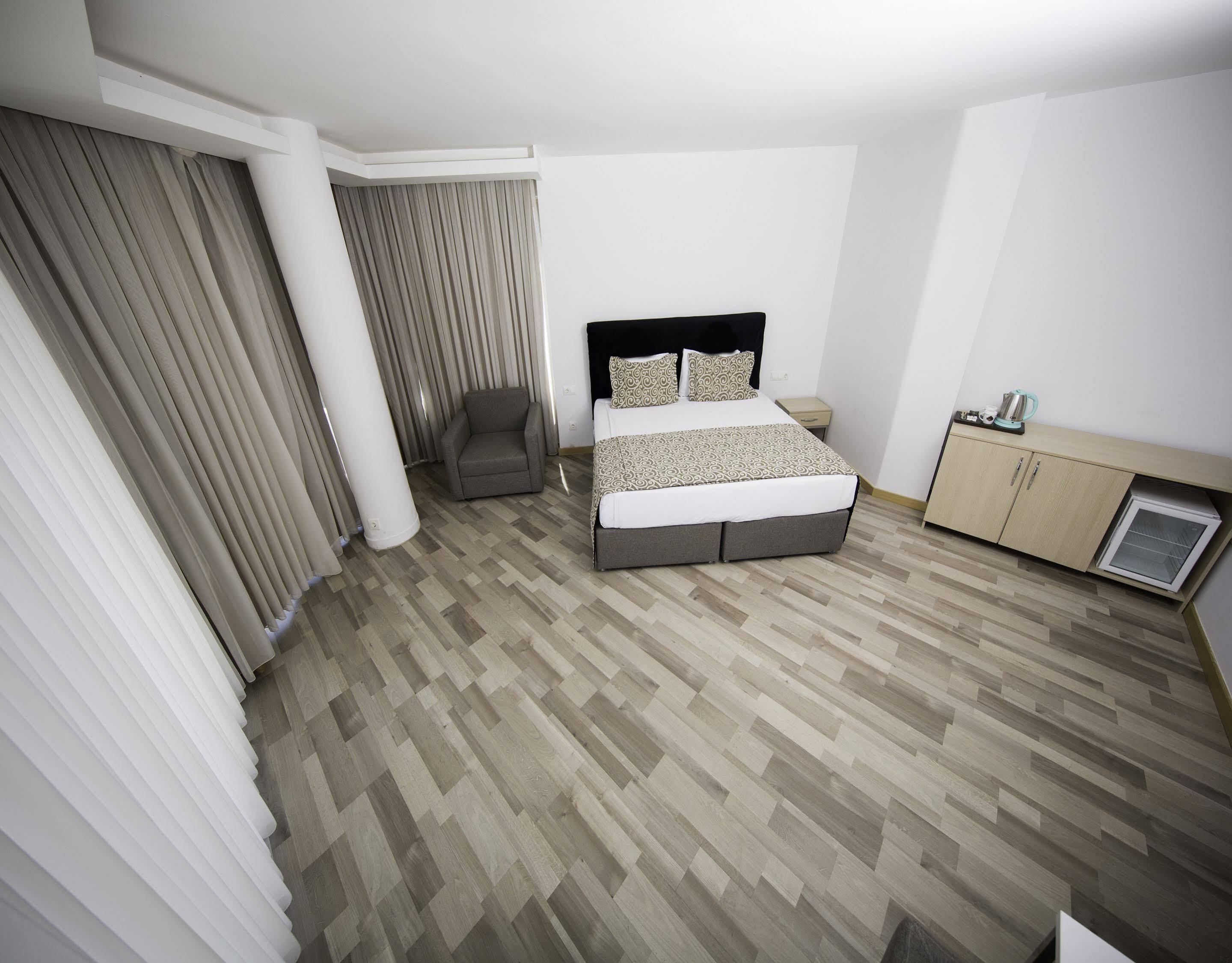 Amara Comfort אתר נופש קמר