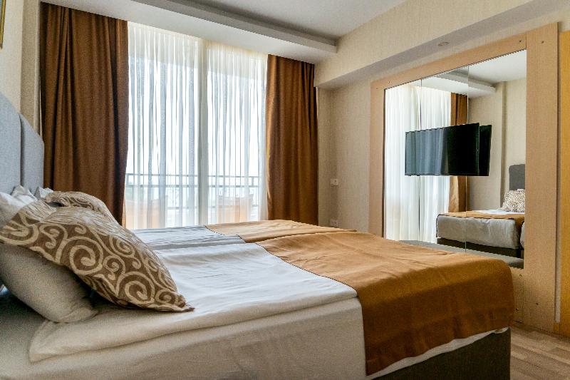 אתר נופש Amara Comfort קמר